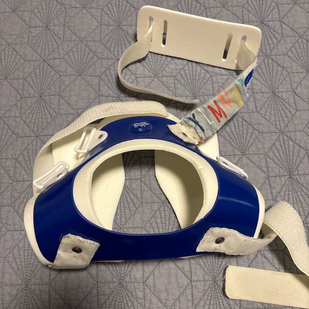 Rhino Brace Size Small